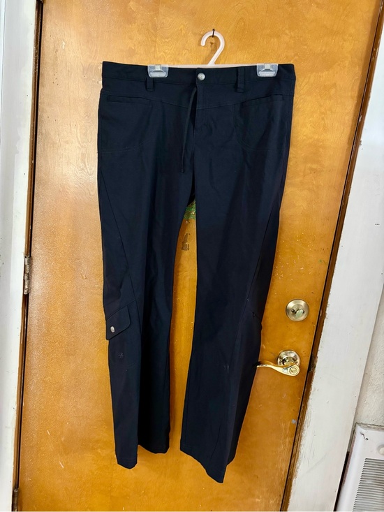 Athleta Pants - Athleta black outdoor sports pants. Size 16